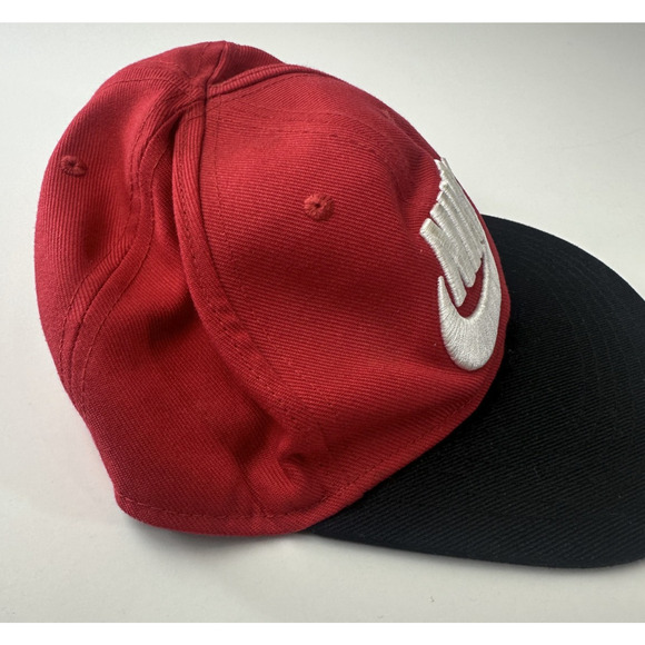 Nike CHILD Snapack Hat Swoosh Air Black Red Spellout Adjustable Kid's One Size - Picture 4 of 9